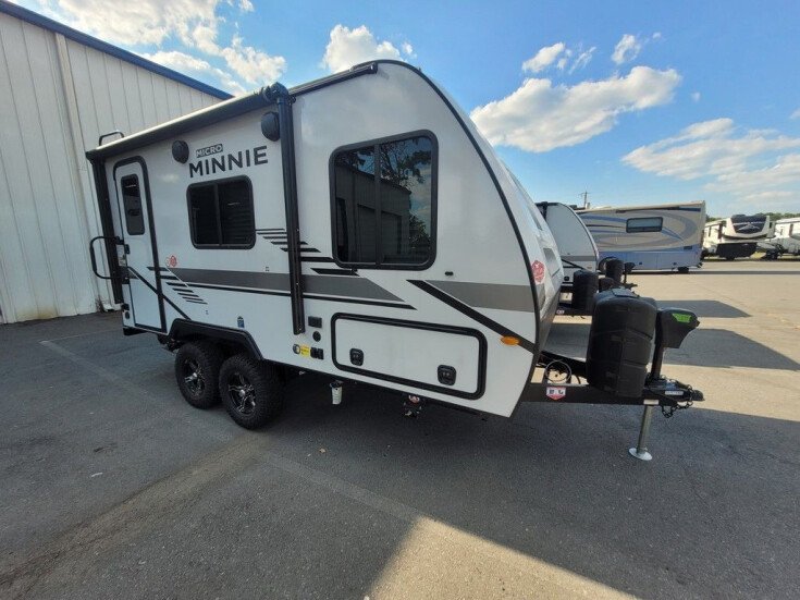 Thumbnail Photo undefined for New 2022 Winnebago Micro Minnie